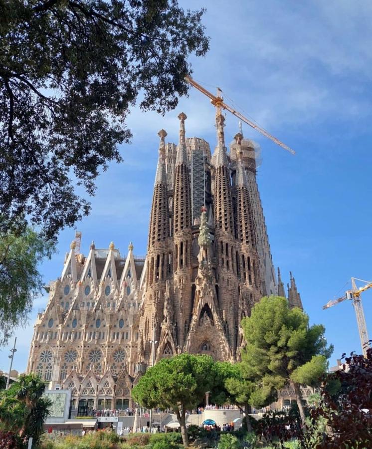 Lepanto Apartments 150M From Sagrada Familia バルセロナ エクステリア 写真